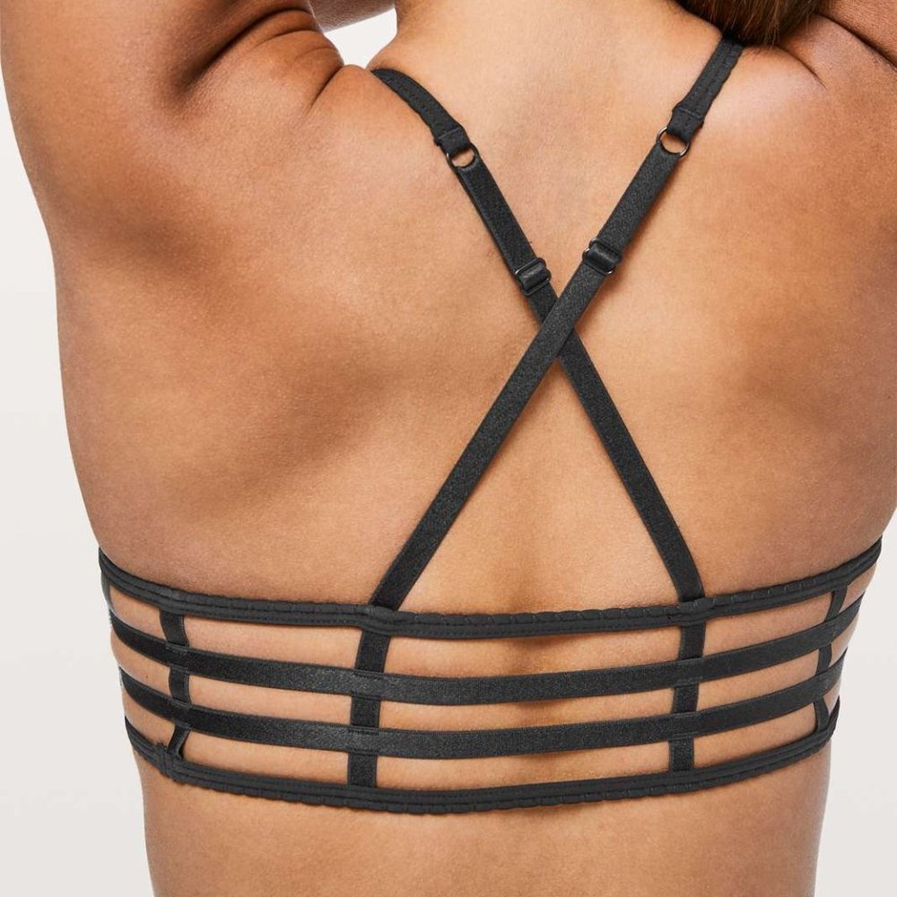 Lululemon Hot Spell Bra in Heathered Gray